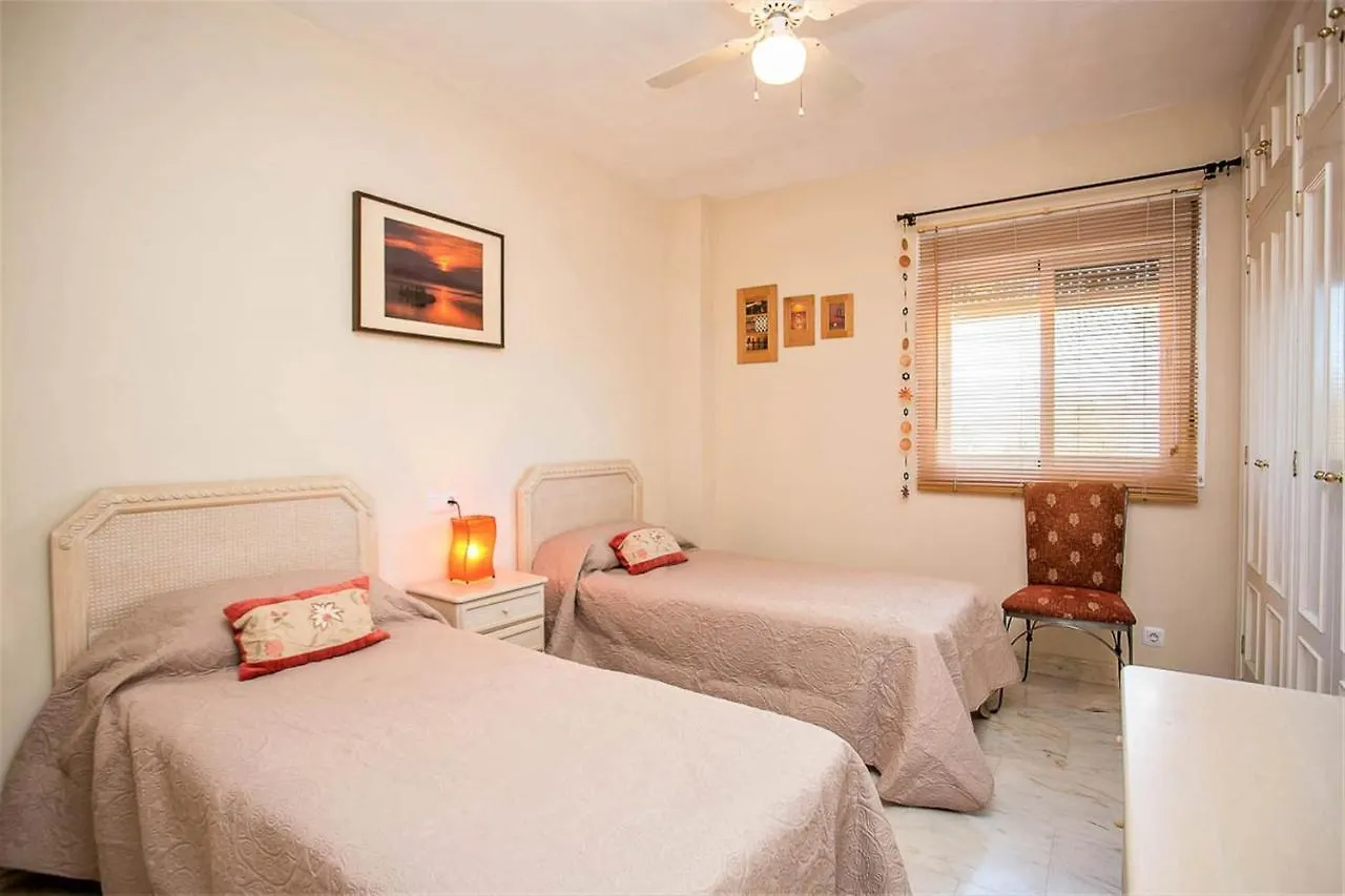 Lets In The Sun - La Cala De Mijas - Apartments With Sea Or Pool Views