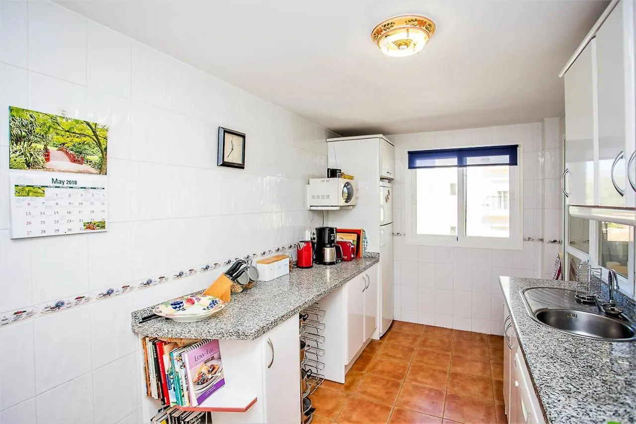 Lets In The Sun - La Cala De Mijas - Apartments With Sea Or Pool Views 0*,
